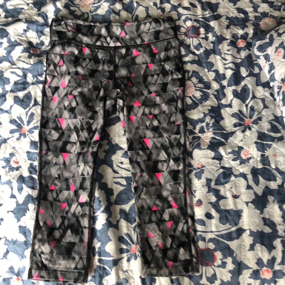 [xersion] pink and grey pants